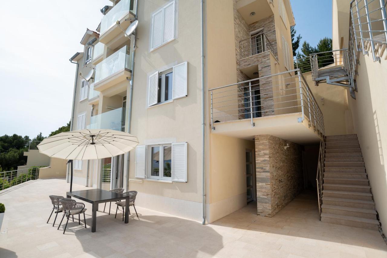 Amore Apatmani Čelina Exterior foto
