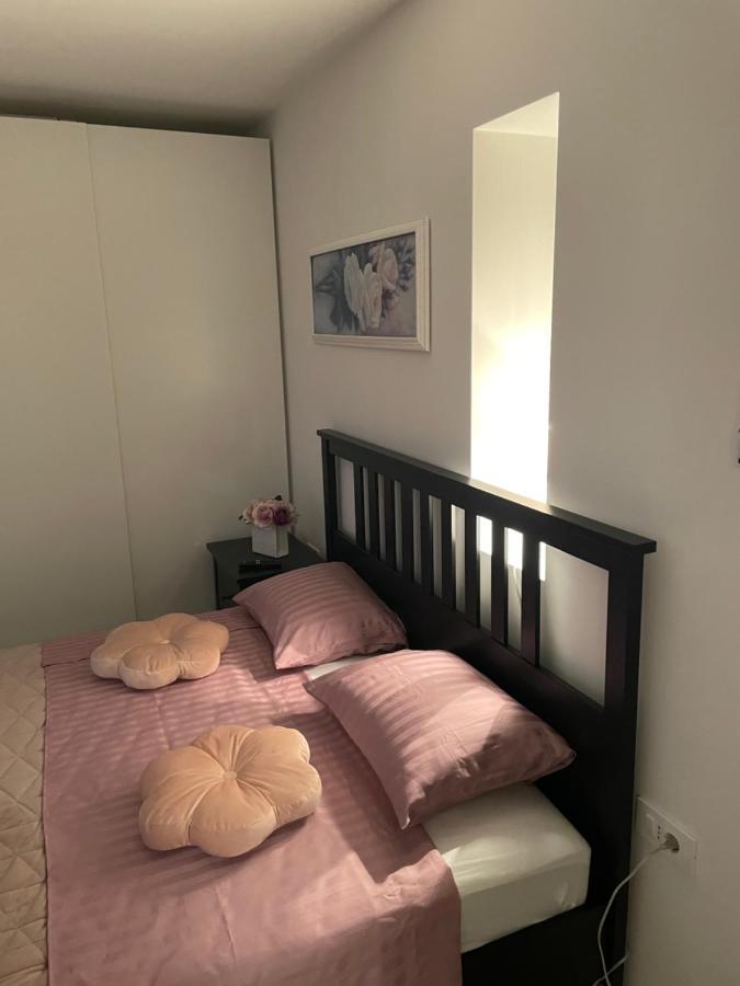 Amore Apatmani Čelina Exterior foto